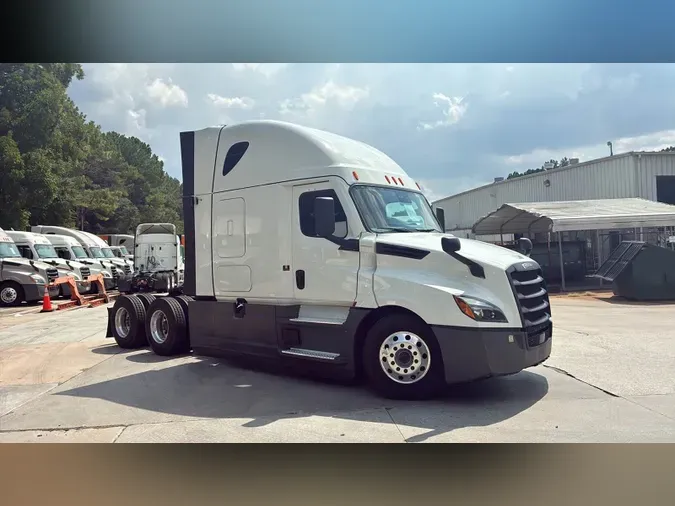 2023 Freightliner Cascadia 126400d28429c3f3fd0c1640242b0797f93