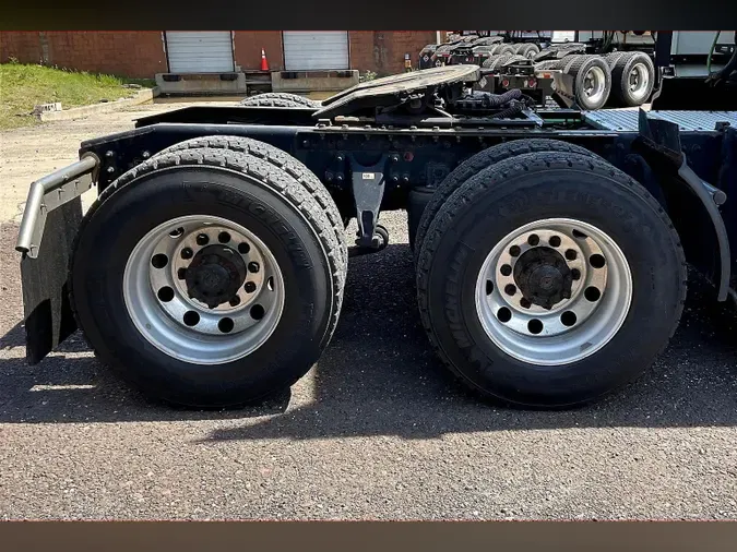 2021 INT LT625 6x4