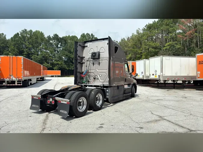 2023 Freightliner Cascadia 126400dd3cb8fffdabb4b1b6f5a22fafac6