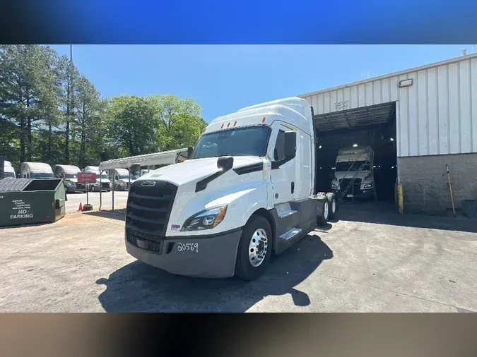 2021 Freightliner Cascadia 126