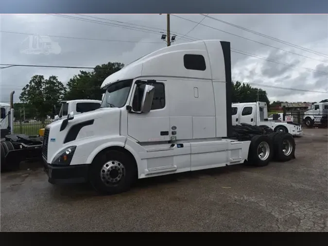 2019 VOLVO VNL64T760400ff6f1caf97283d35ad1f1922562a7