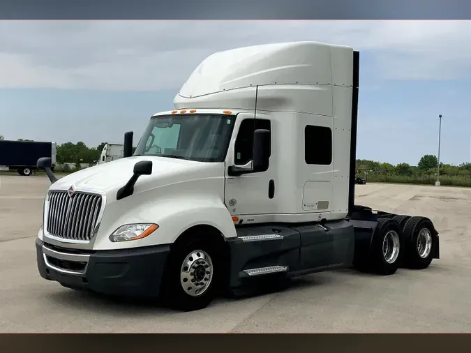 2021 INT LT625 6x4