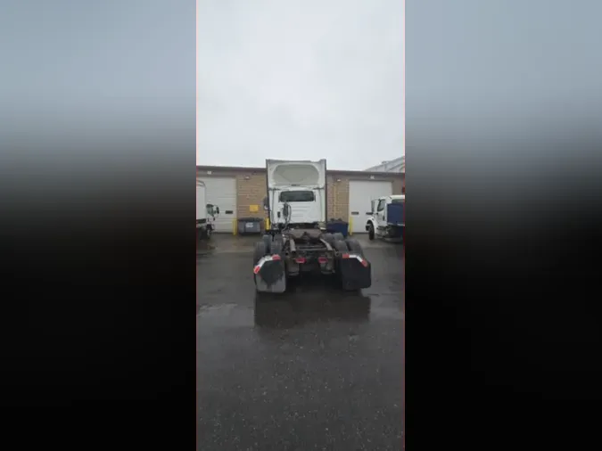 2019 NAVISTAR INTERNATIONAL RH613 DAYCAB T/A