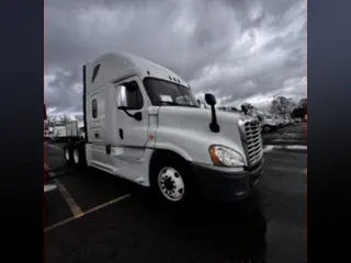 2020 FREIGHTLINER/MERCEDES CASCADIA 125