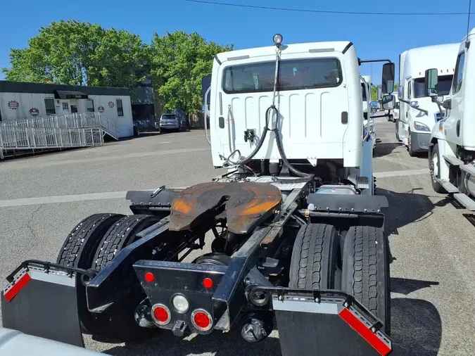 2018 FREIGHTLINER/MERCEDES M2 106
