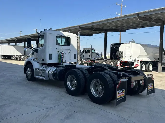 2020 Peterbilt 579
