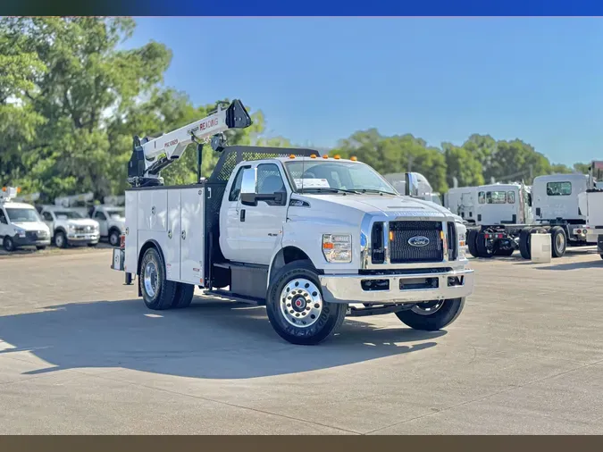 2024 FORD F-750 Super Duty