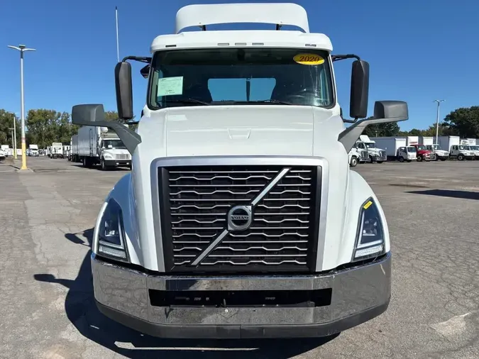 2020 VOLVO VNL64T-3004018ac2189159b371ecfb11e91d91923