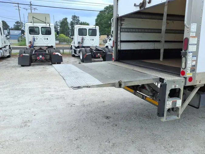 2018 NAVISTAR INTERNATIONAL 4300 LP