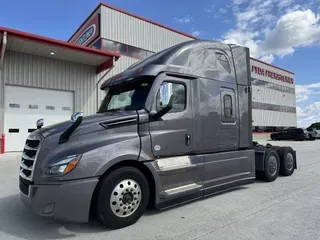 2023 Freightliner Cascadia&reg;
