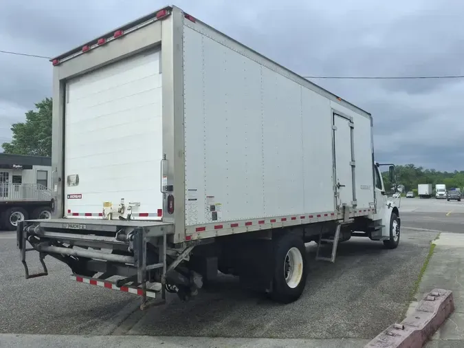 2019 FREIGHTLINER M2 106