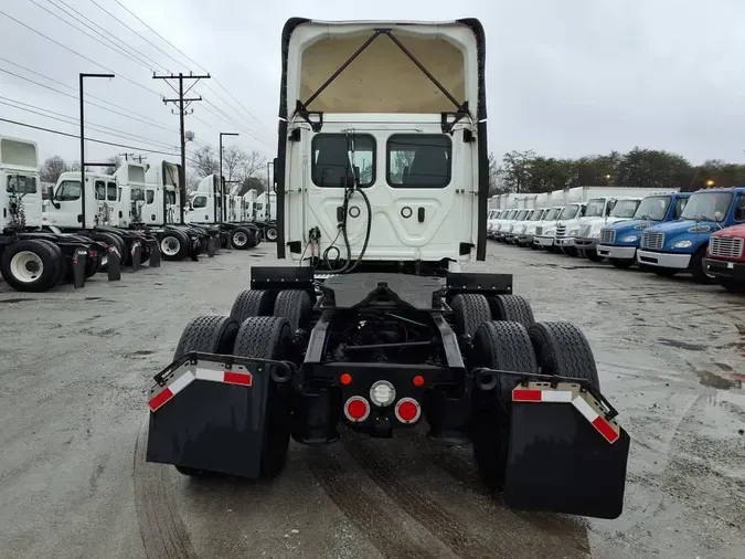 2020 FREIGHTLINER/MERCEDES NEW CASCADIA PX12664401fc96403a2c9c31a082de25dd18572