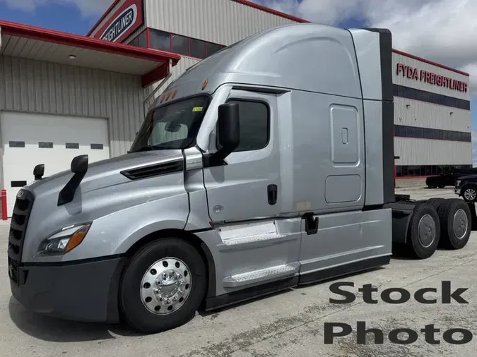 2024 Freightliner Cascadia&reg;4021d4d6e747f8bc1b1c74b2740c968c