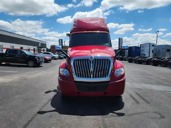 2022 INTERNATIONAL LT625