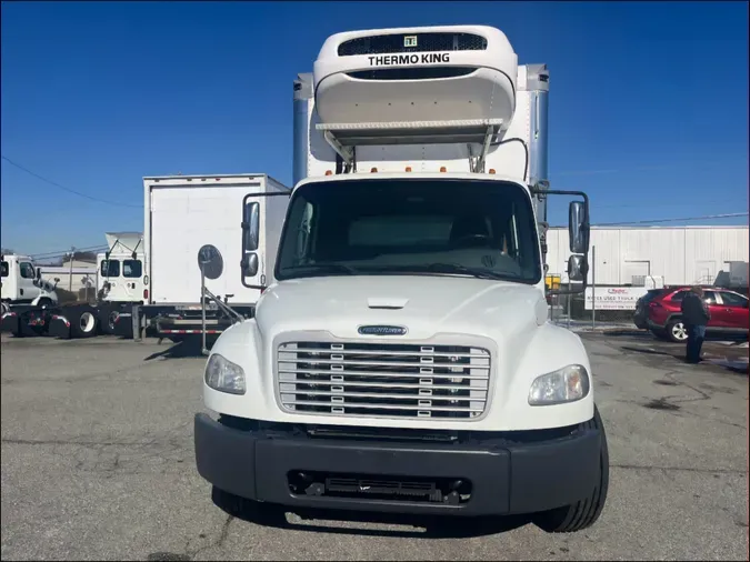 2017 FREIGHTLINER/MERCEDES M2 106