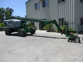 2012 Genie S65