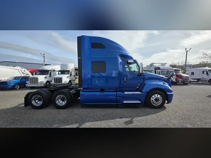 2022 International LT625