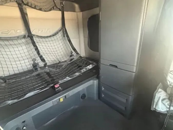 2020 Freightliner New Cascadia 126