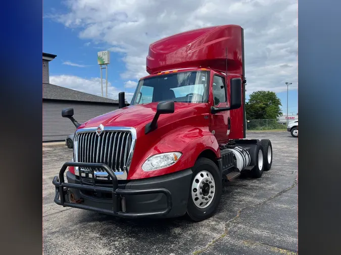 2019 INTERNATIONAL LT625