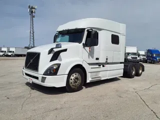 2018 VOLVO VNL64T-730