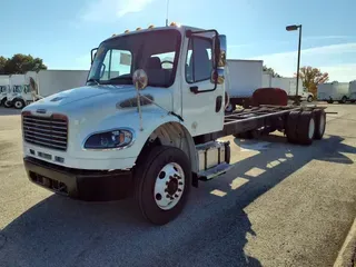 2021 FREIGHTLINER/MERCEDES M2 106