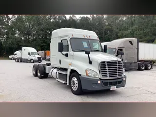 2020 Freightliner Cascadia