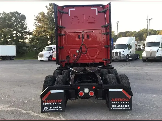 2020 FREIGHTLINER CASCADIA