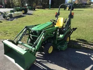 2013 John Deere 1025R