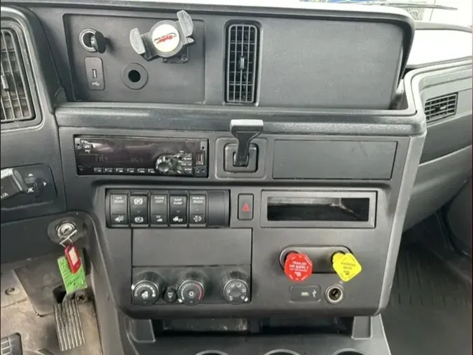 2020 NAVISTAR INTERNATIONAL RH613 DAYCAB S/A403aeb45afed6a08380bb3fd815dbb8b