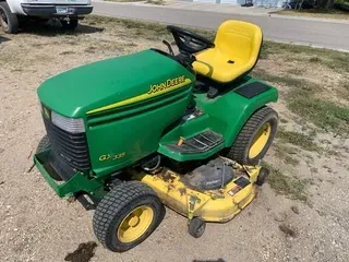 2004 John Deere GX335