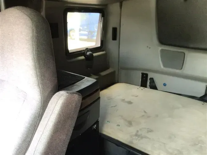 2020 INTERNATIONAL LT625