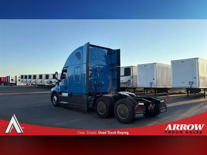 2022 FREIGHTLINER CA126