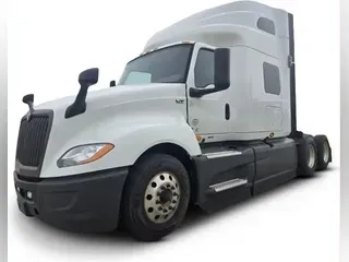 2021 International LT625