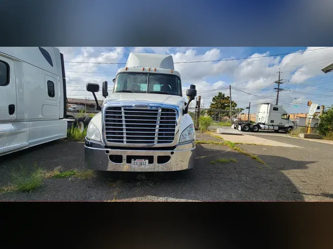 2016 FREIGHTLINER/MERCEDES CASCADIA 125