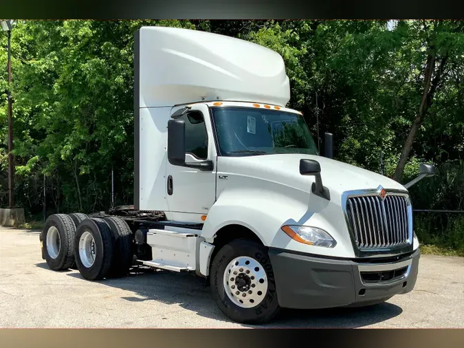 2020 INT LT625 6x44042de9d6974645adb826555adb00abc