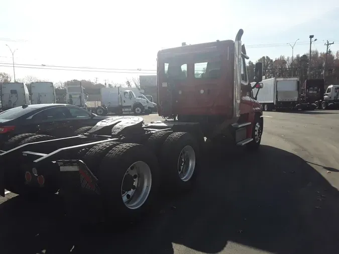 2019 FREIGHTLINER/MERCEDES CASCADIA 125