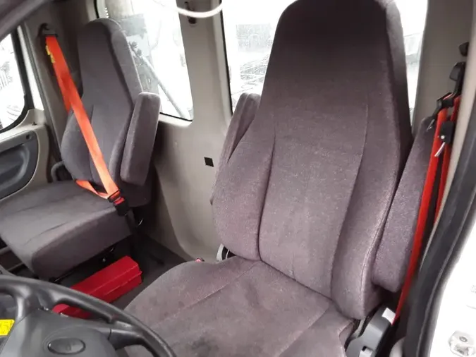 2019 FREIGHTLINER CASCADIA 125