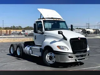 2021 INT LT625 6x4
