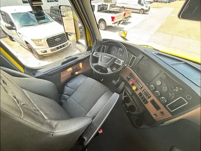 2022 Freightliner PT126SLP