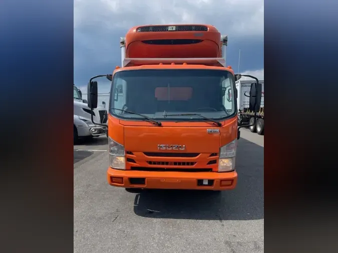 2019 ISUZU NQR