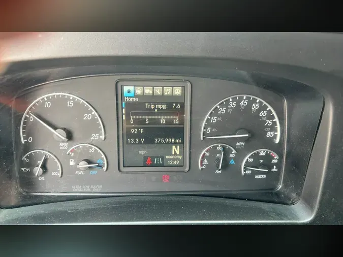2019 Freightliner Cascadia 126