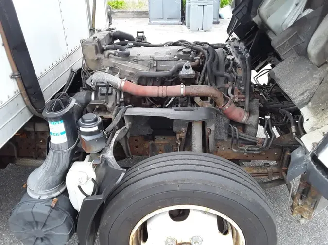 2018 ISUZU NPR
