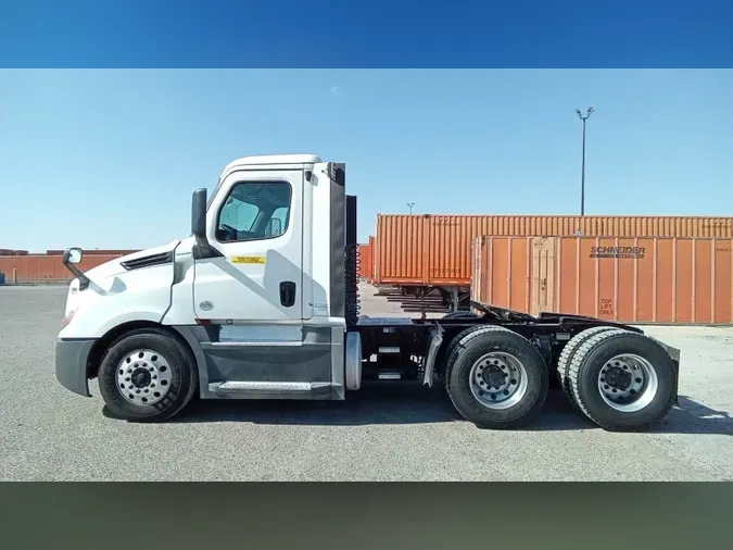 2019 Freightliner Cascadia 1264052a222247cd4ff5007189bba976942