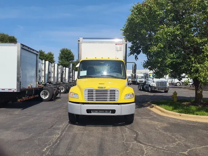 2016 FREIGHTLINER/MERCEDES M2 106