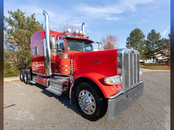 2021 PETERBILT 389