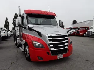 2020 FREIGHTLINER/MERCEDES NEW CASCADIA 116