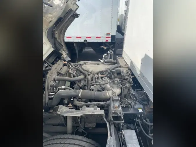 2020 ISUZU NPR