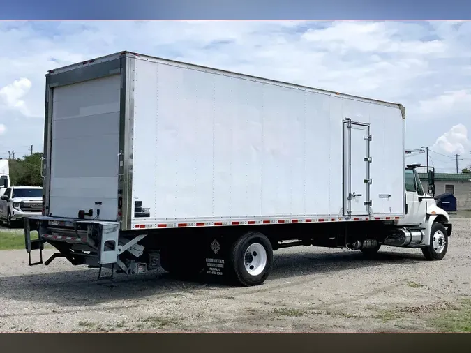 2018 INT 4300 SBA 4X2405d83ebae87b0650baa3d2157fb94d1