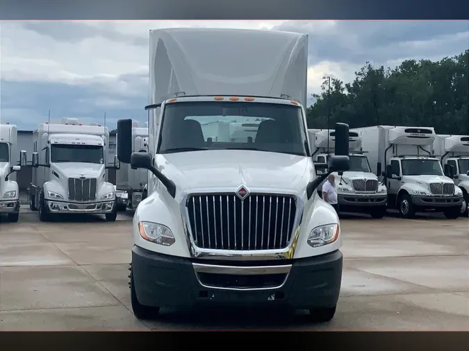 2021 INT LT625 6x4