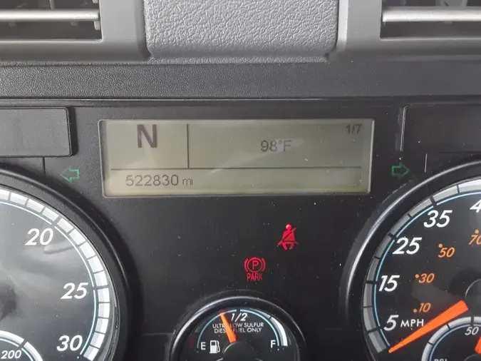 2017 FREIGHTLINER/MERCEDES CASCADIA 1254062366eff43798d8402a04210b741ab